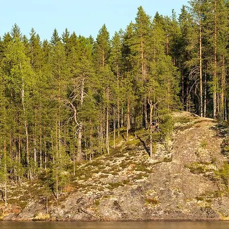 Beautiful Lakeside Vetojaervi *