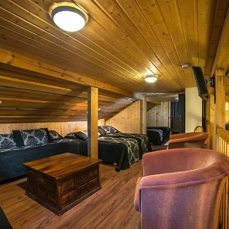 Beautiful Lakeside Vetojaervi