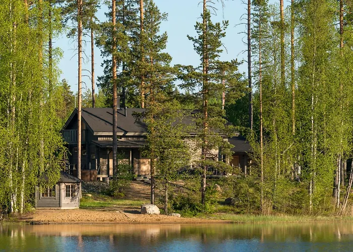 Beautiful Lakeside Vetojaervi * Pennala